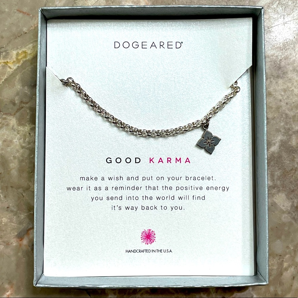 NIB - DOGEARED Karma Blossom Flower Bracelet